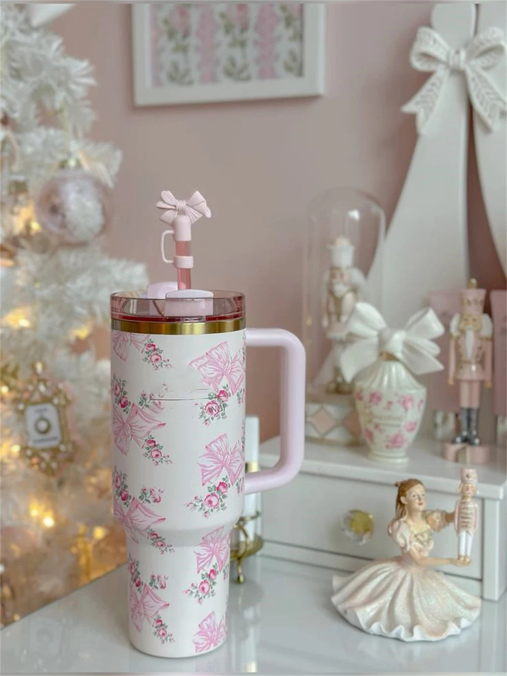 2025 Popular Tumblers With Handle Car Mugs Insulated Tumbler With Lids Straw Stainless Steel Coffee Tumbler Termos Cups